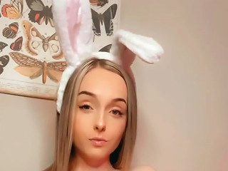 ASHEMALETUBE @ Astrella Rae Onlyfans Bunny Close Up Cum 2020 10 27